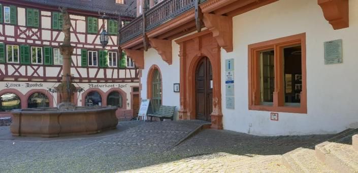 Marktplatzbrunnen Marktplatzbrunnen