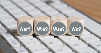 Bild mit Würfel Wer? Wie? Was? Wo? Fotolia: fotogestoeber