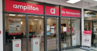 Schaufenster mit Ausstellungsstücken