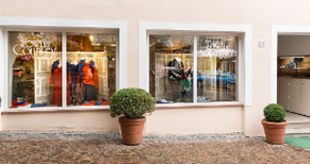 Schaufenster des Geschäfts