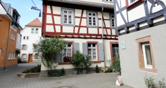 Fachwerkhaus mit Stein des Anstoßes