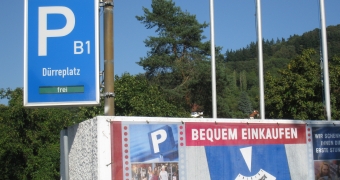 Schild Parkhaus Dürreplatz